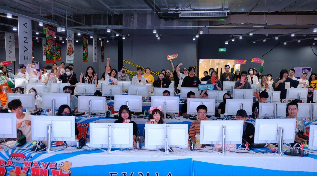 全国首届百人斯普拉遁3线下打工比赛「EVNIA魔都大型跑EX」完结撒花！